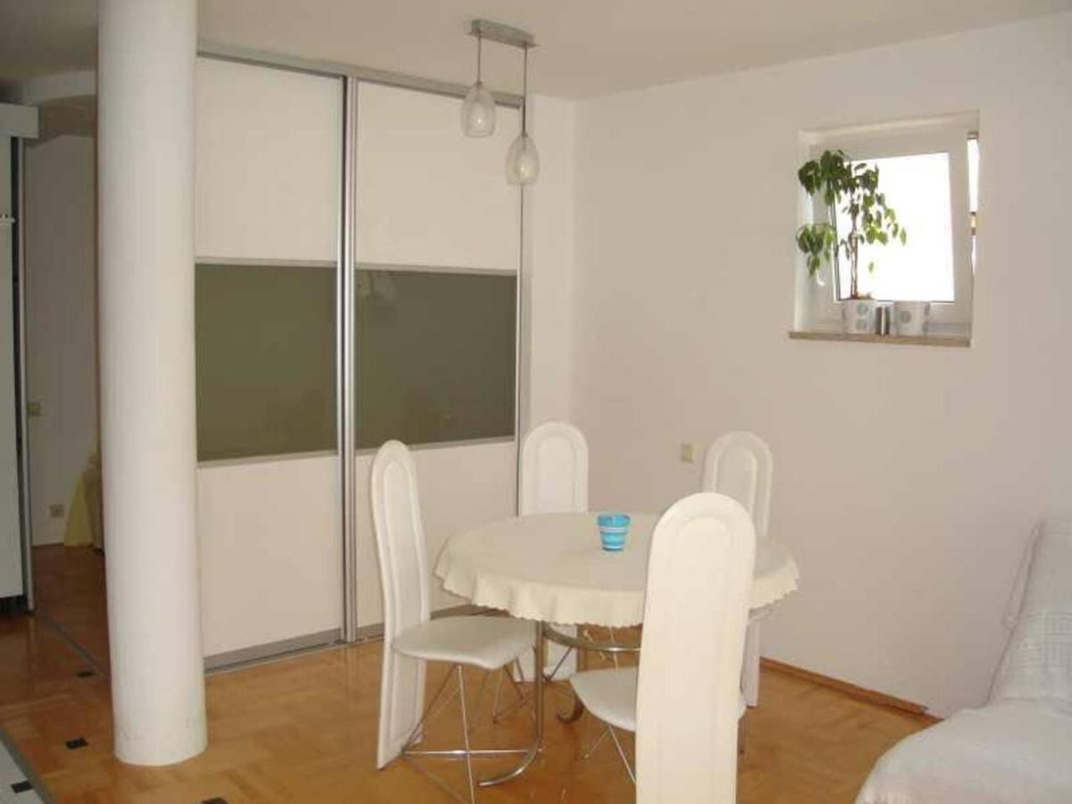 Apartment Jela Selce Kültér fotó